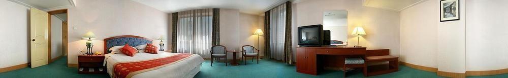 Gansu International Hotel Ланжоу Екстериор снимка