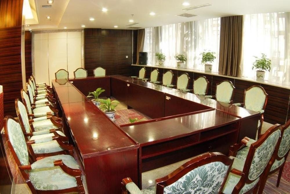 Gansu International Hotel Ланжоу Екстериор снимка